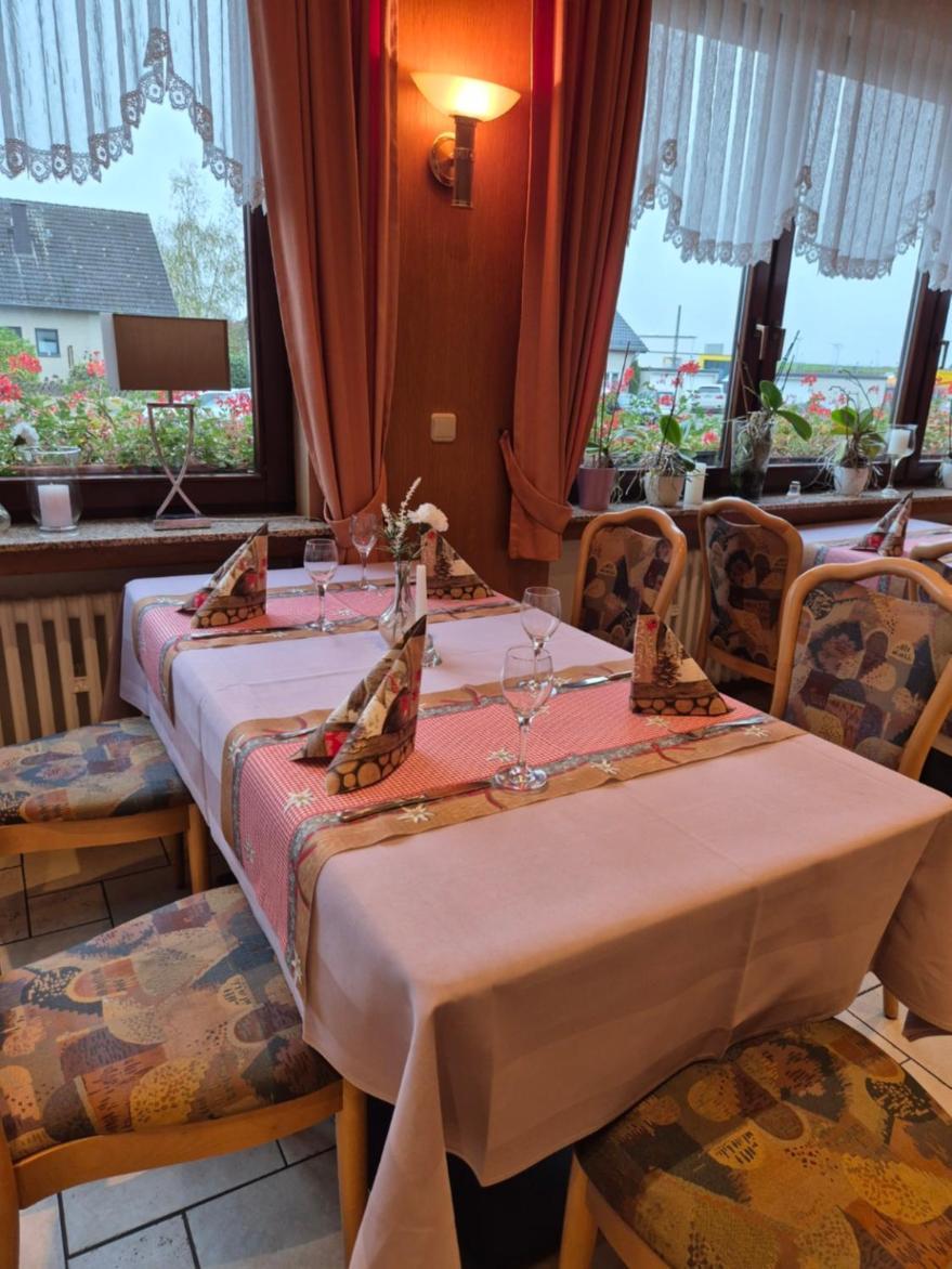 Hotel Zur Waage Bad Munstereifel Bagian luar foto