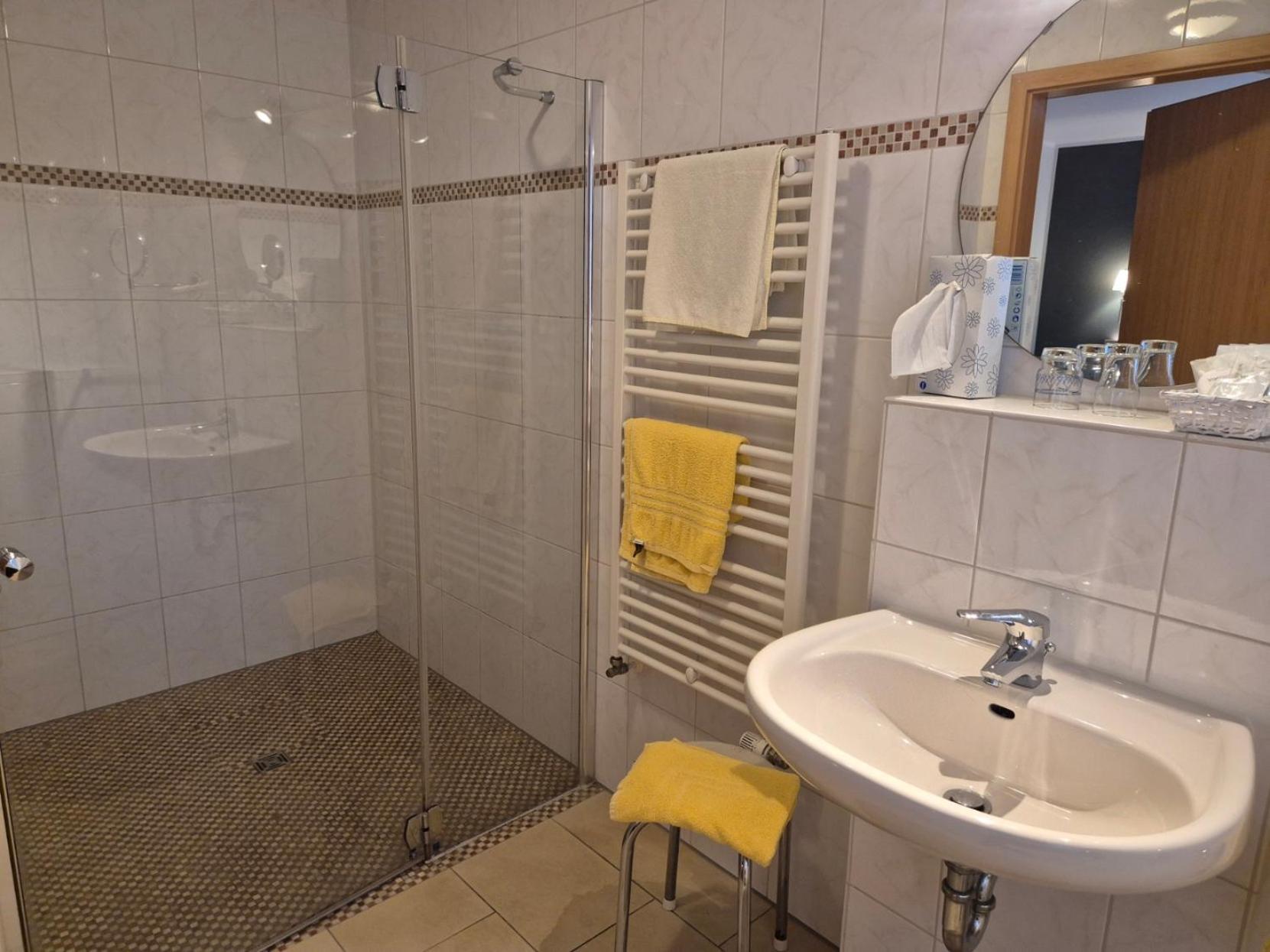 Hotel Zur Waage Bad Munstereifel Bagian luar foto