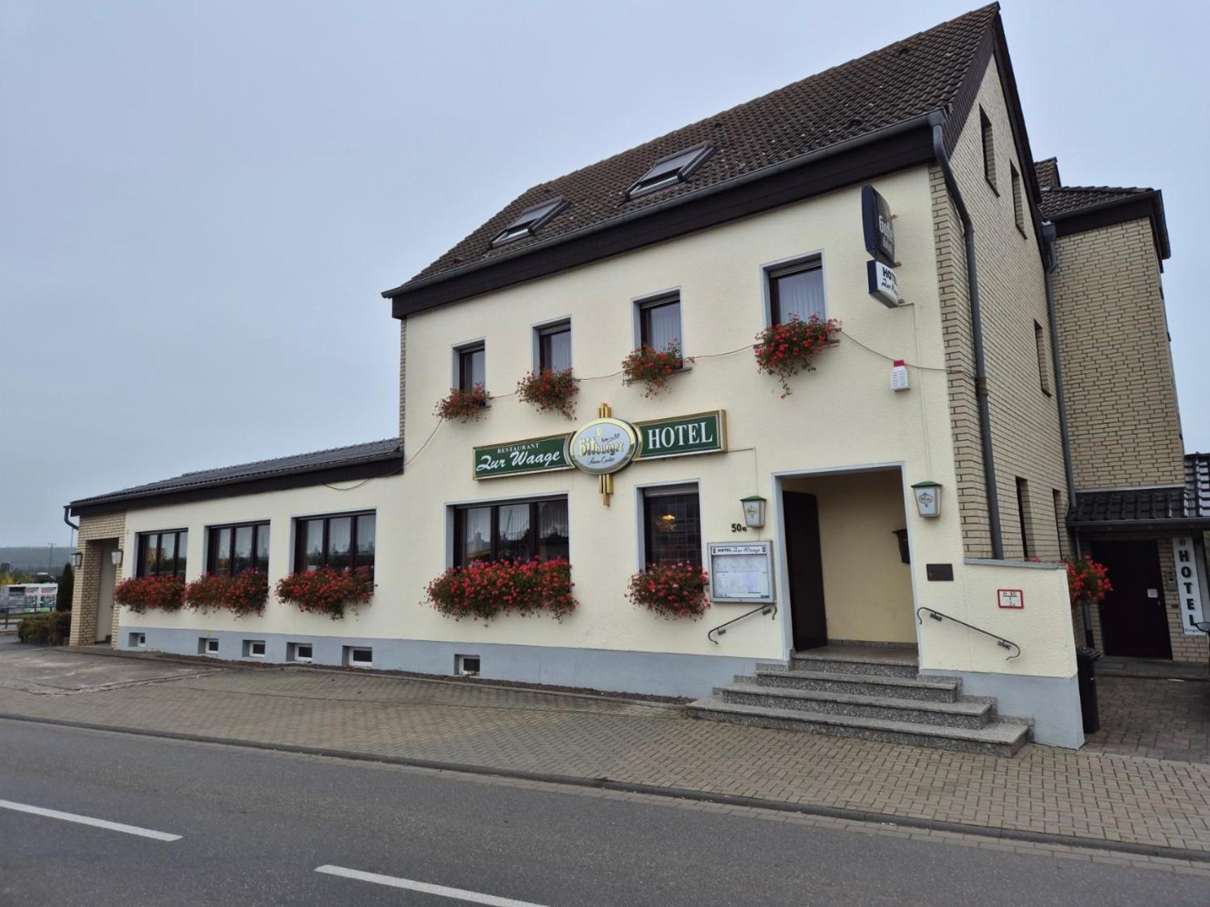 Hotel Zur Waage Bad Munstereifel Bagian luar foto