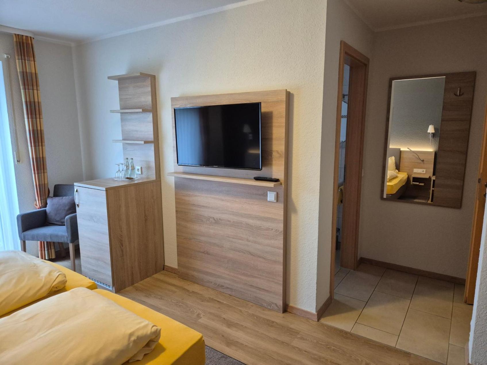 Hotel Zur Waage Bad Munstereifel Bagian luar foto