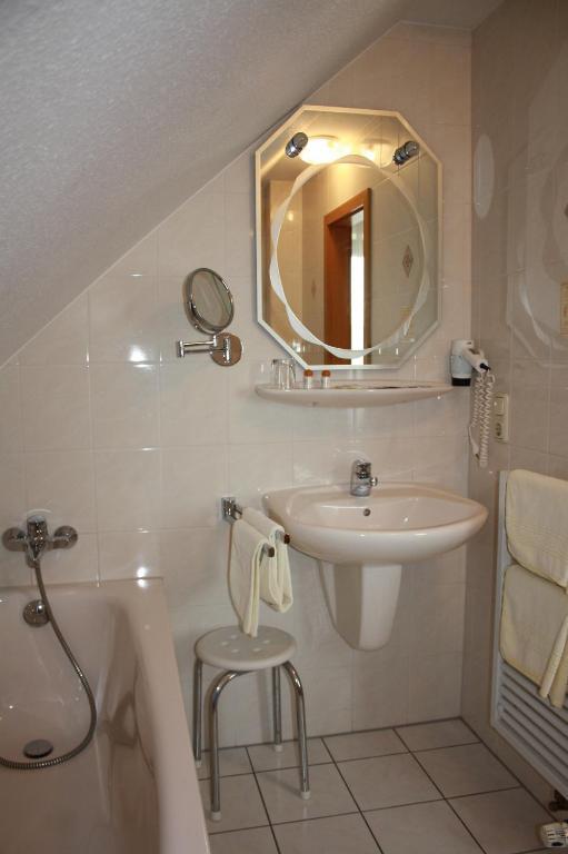 Hotel Zur Waage Bad Munstereifel Bagian luar foto