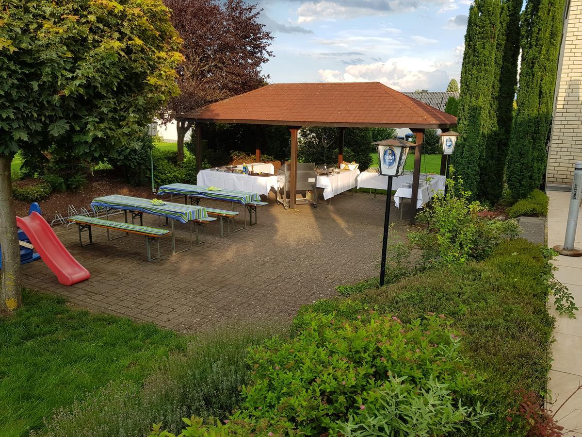 Hotel Zur Waage Bad Munstereifel Bagian luar foto