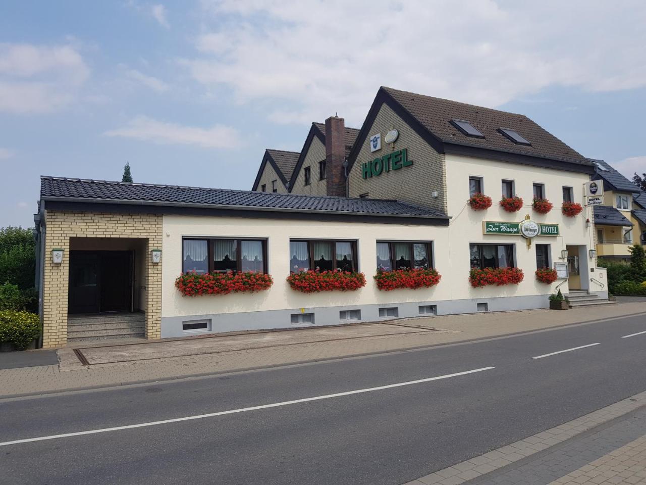 Hotel Zur Waage Bad Munstereifel Bagian luar foto